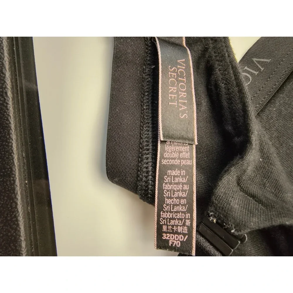 Victoria's Secret Black Sports Bra Size 32DDD‎ Convertible Heart Detail